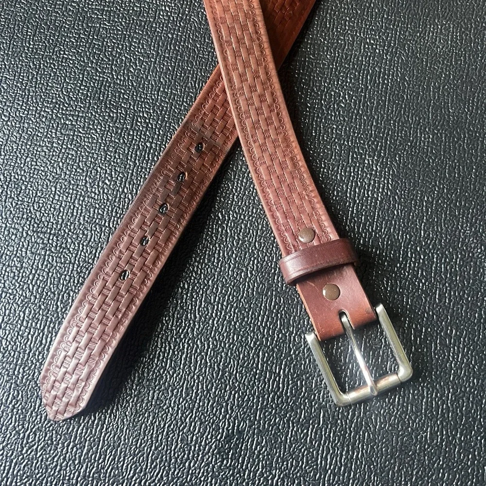 Amish Made Hand Tooled Leather Belt sz 50 Brown Handmade Western Work USA Made